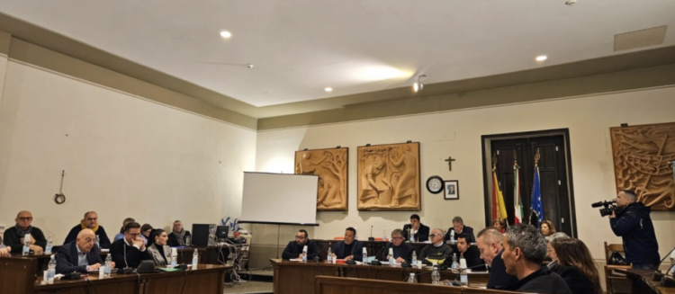 Ispica, è caos Pd. Il partito prende le distanze dalle scelte del consigliere Stornello in occasione del dibattito sulla mozione di sfiducia