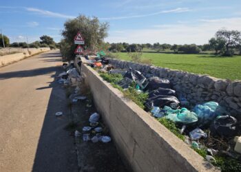 Ragusa, immondizia a bizzeffe nelle zone di Magazzè e Scalonazzo