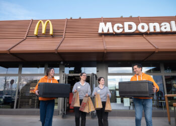 Ragusa, McDonald’s fornisce 150 pasti gratis a settimana a chi ha bisogno