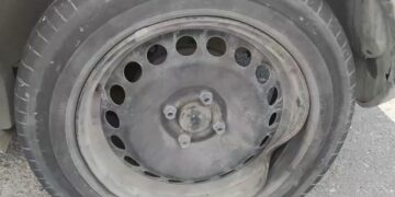 Modica-Ragusa, auto in transito sul ponte Costanzo danneggiate per un pezzo di ferro