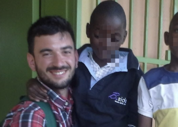 Il volontario ibleo Biagio Senia finisce in cella in Kenya per alcune ore a causa di un divieto di sosta