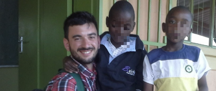 Il volontario ibleo Biagio Senia finisce in cella in Kenya per alcune ore a causa di un divieto di sosta