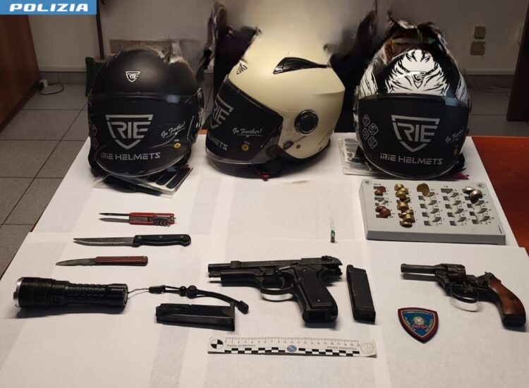 Ispica, furti con spaccata: arrestata coppia di modicani residente a Rosolini