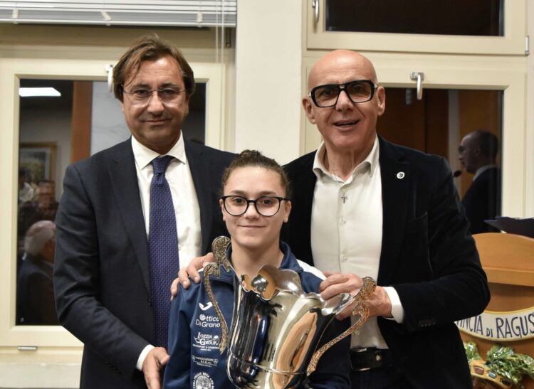 Ju jitsu, la modicana Sammito insignita del trofeo Csen