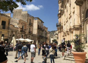 Scicli e la tassa di soggiorno, gli operatori turistici: “E se facessimo una ricevuta?”