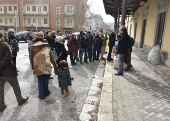Ragusa, questa mattina una cerimonia provocatoria sulla metropolitana di superficie che ancora non c’è