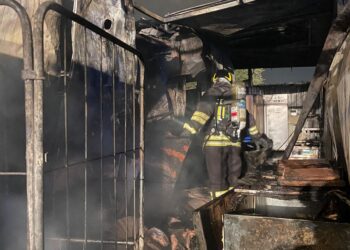 Incendio al Bon di Ragusa, 14 persone in ospedale per lievi ustioni e intossicazioni