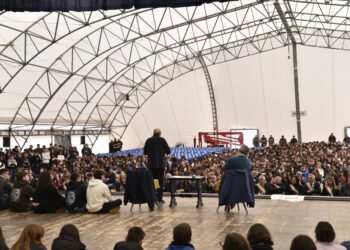 Ragusa, don Luigi Ciotti ha incontrato gli studenti delle scuole della provincia