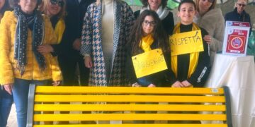 Pozzallo, una panchina contro il cyberbullismo