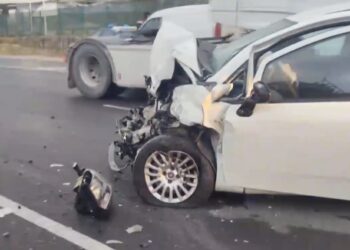 Modica, scontro tra un’auto e un furgone: cinque le persone ferite