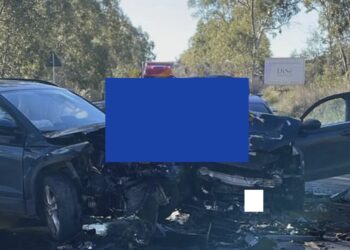 Scontro all’alba sulla Ragusa-Catania tra due auto di grossa cilindrata, due feriti in codice rosso