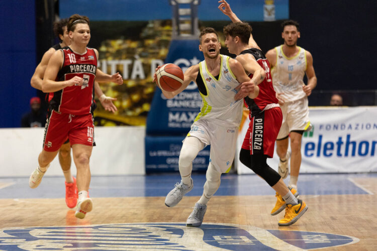 Secondo successo di fila per la Virtus Ragusa che batte in casa Piacenza