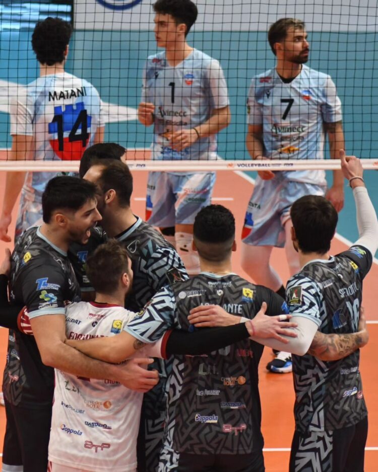 Il Volley Modica cede in tre set al Lagonegro in gara1 dei quarti di finale play off
