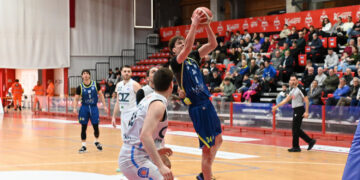 Gara folle per la Virtus Ragusa che ritrova la vittoria dopo sei sconfitte pesantissime