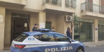 Comiso, sorpreso mentre cede una dose di coca all’acquirente: arrestato 36enne