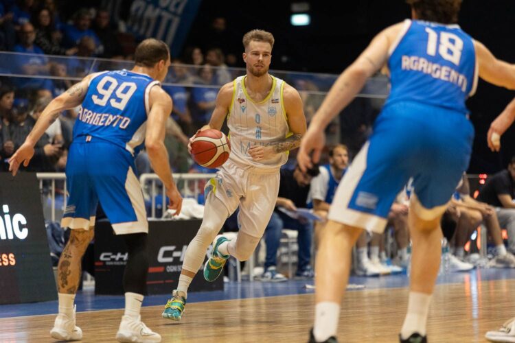 La Virtus Ragusa sovverte i pronostici, batte Agrigento e conquista la terza vittoria di fila