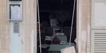 Marina di Ragusa in balia dei ladri, devastata la farmacia Schembari