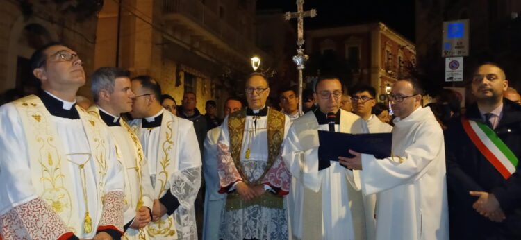 Comiso, anticipata di un giorno la processione dell’Annunziata