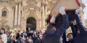 Modica, oggi i funerali di Peppe Giurdanella