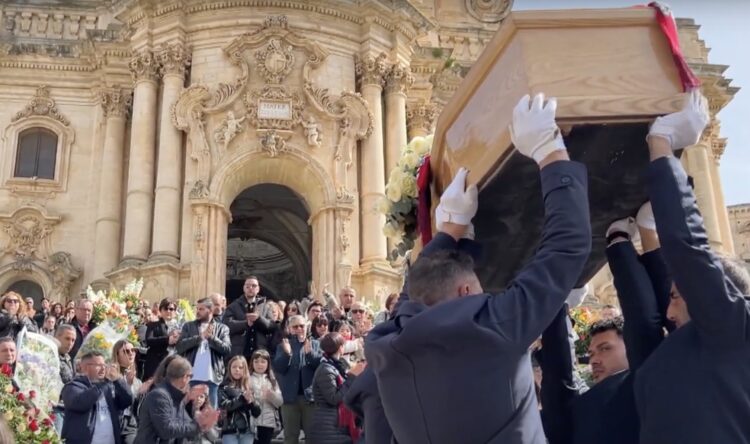 Modica, oggi i funerali di Peppe Giurdanella