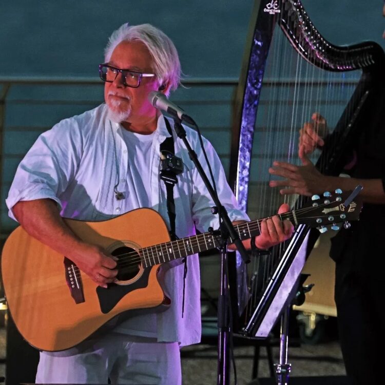 Ibla meeting art, ci sarà anche Beppe Dettori che suonava con i Tazenda