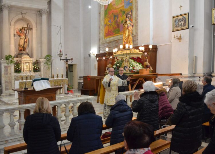 Ragusa, oggi la benedizione del pane di San Giuseppe nella parrocchia del Santissimo Salvatore