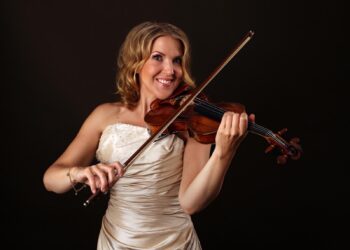 Ragusa, la violinista Linda Hedlund si esibirà sabato al Centro commerciale culturale
