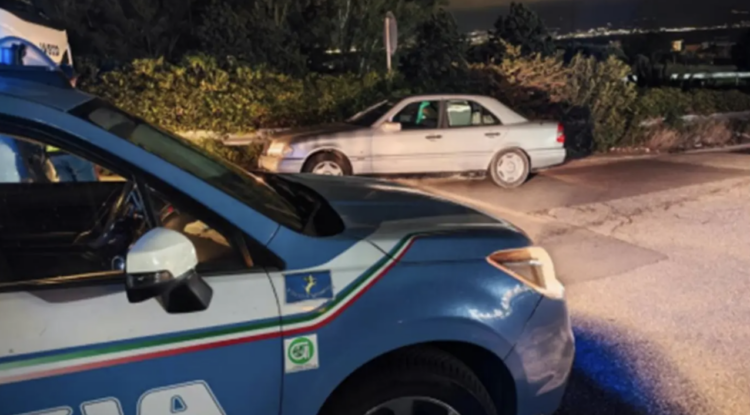 Ragusano percorre la Catania-Messina contromano, fermato dalla Polstrada