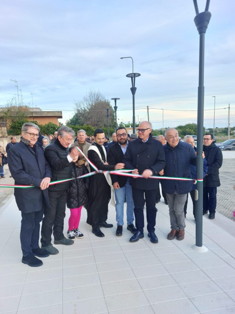 Ispica, inaugurata la piazza attigua alla chiesa di San Giuseppe
