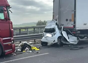 Incidente stradale mortale sulla Catania-Siracusa, muore una donna di Belpasso