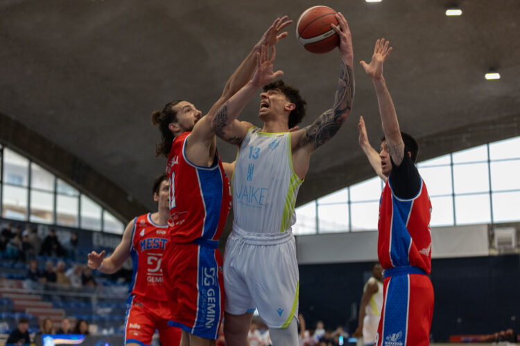 Mestre rallenta la corsa playout della Virtus Ragusa