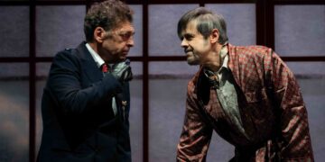 Comiso, un thriller teatrale tra censura e libertà con Ninni Bruschetta e Claudio Gregori