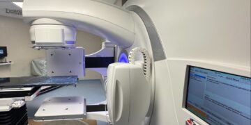 Ragusa, nuovo acceleratore lineare all’Uoc di Radioterapia oncologica dell’ospedale Arezzo