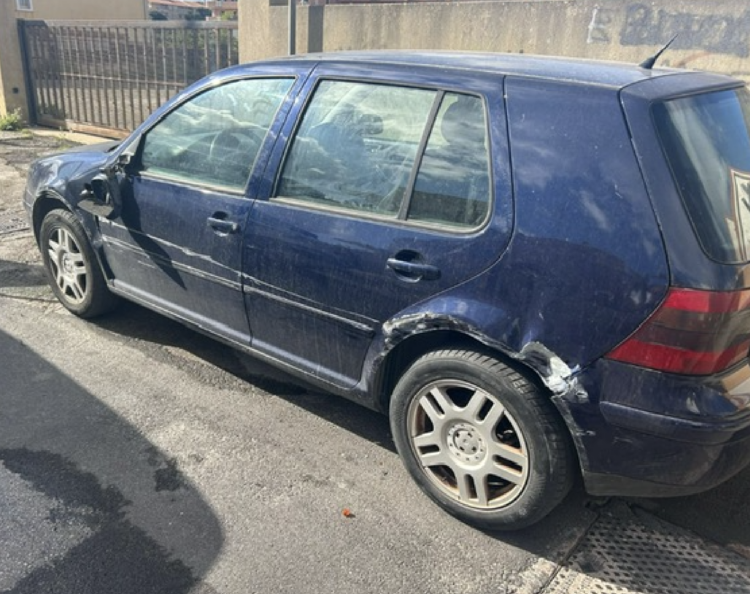 Modica, ubriaco al volante rischia di investire una bambina