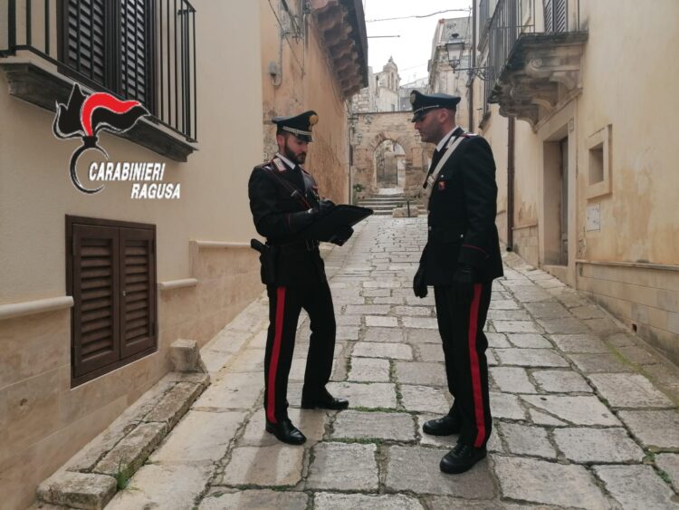 Chiaramonte, furto di quattro utilitarie e all’interno di un minimarket