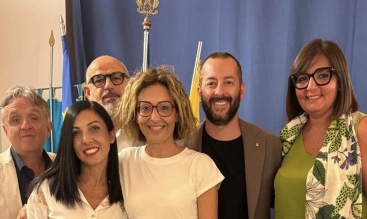 Vittoria, il gruppo consiliare di FdI: “Aiello si accorda con la Dc pur di salvare la sua amministrazione”