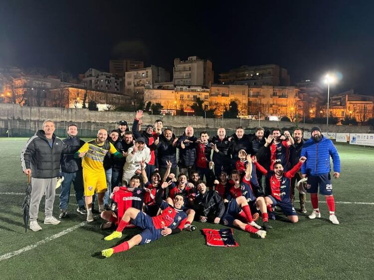 L’Asd Giarratanese ha vinto il campionato di Terza categoria