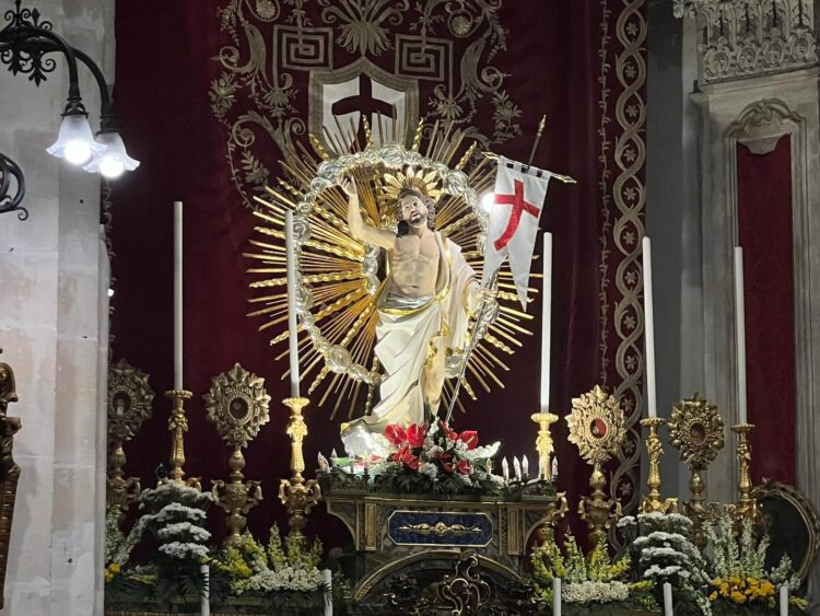Settimana santa a Ragusa, il silenzio del sabato e la gioia della domenica