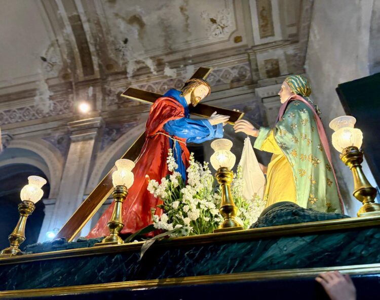 Settimana Santa a Ragusa, concluse le processioni delle confraternite. Ieri sera La Veronica
