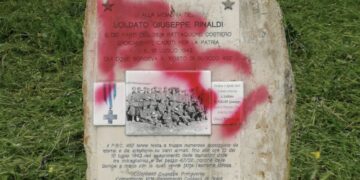 La stele vandalizzata sulla Ragusa mare, FdI: “Inchiodare i responsabili”
