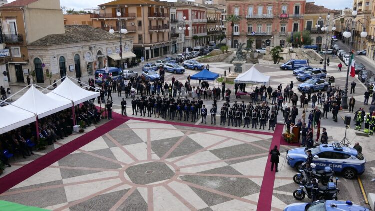 Vittoria, la polizia di Stato della provincia di Ragusa ha celebrato il 173esimo anniversario dalla fondazione