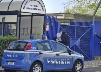 Ragusa, espulsi dall’inizio dell’anno 50 cittadini stranieri irregolari: tra loro anche un presunto terrorista