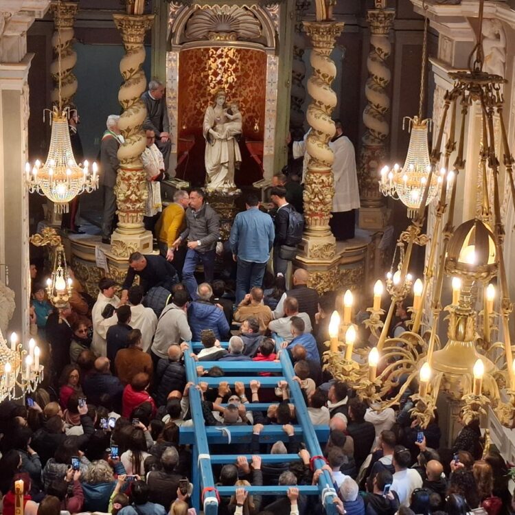 Maria Santissima di Gulfi a Chiaramonte, domani è il momento della Salita