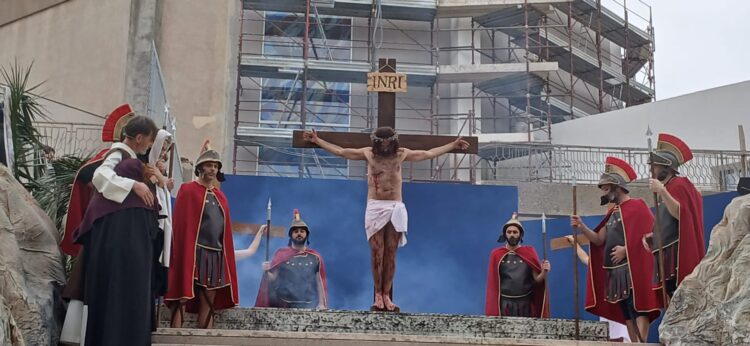 Ragusa e la Via Crucis vivente della parrocchia Sacro Cuore: una straordinaria emozione