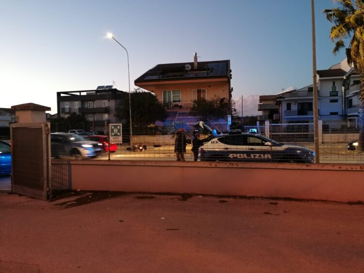 Ragusa, scontro auto-moto in viale delle Americhe: un ferito