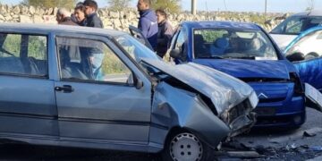 Scontro tra utilitarie sulla Ragusa-Chiaramonte, tre feriti