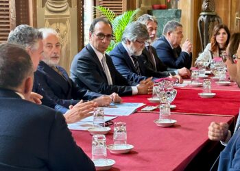 Ragusa, la visita dell’assessore regionale Aricò in Prefettura e il futuro di palazzo Tumino