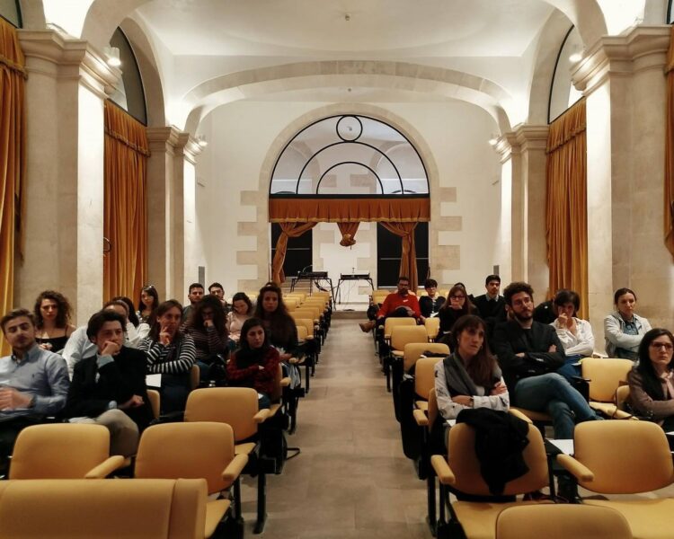 Dopo il castello di Donnafugata, anche la sala Falcone-Borsellino: a Ragusa va di moda il Pspp