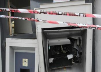 Vittoria, colpo da 60mila euro alla cassaforte dell’ipermercato di Boscopiano