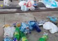 Marina di Ragusa, la piazzetta di via Genova emblema dell’inciviltà giovanile